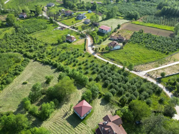 In Hendek Sarıyer 8735m² baureifes Grundstück zu verkaufen — görsel 3