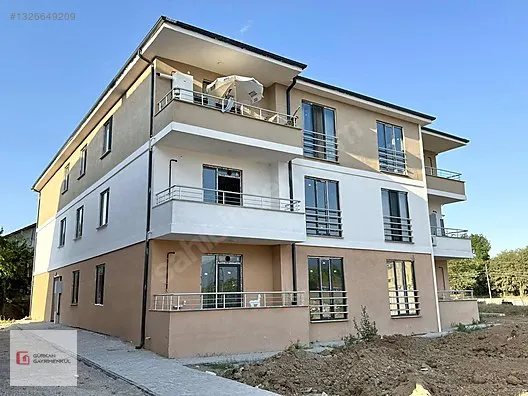 GÜRKAN GAYRİMENKUL YENİ MH. EBV. BANYOLU SATILIK 3+1 DAİRE